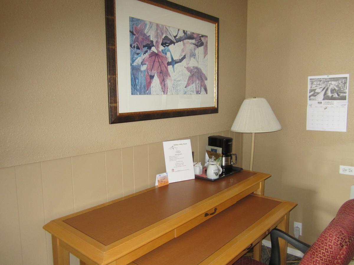 Bulkley Valley Motel New Hazelton Εξωτερικό φωτογραφία